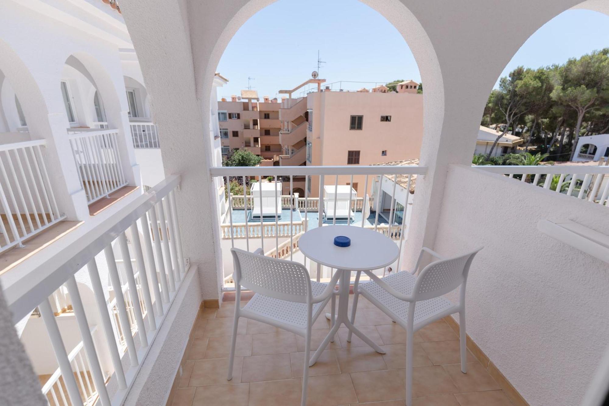 Отель Bq Cala Ratjada (Adults Only) Экстерьер фото