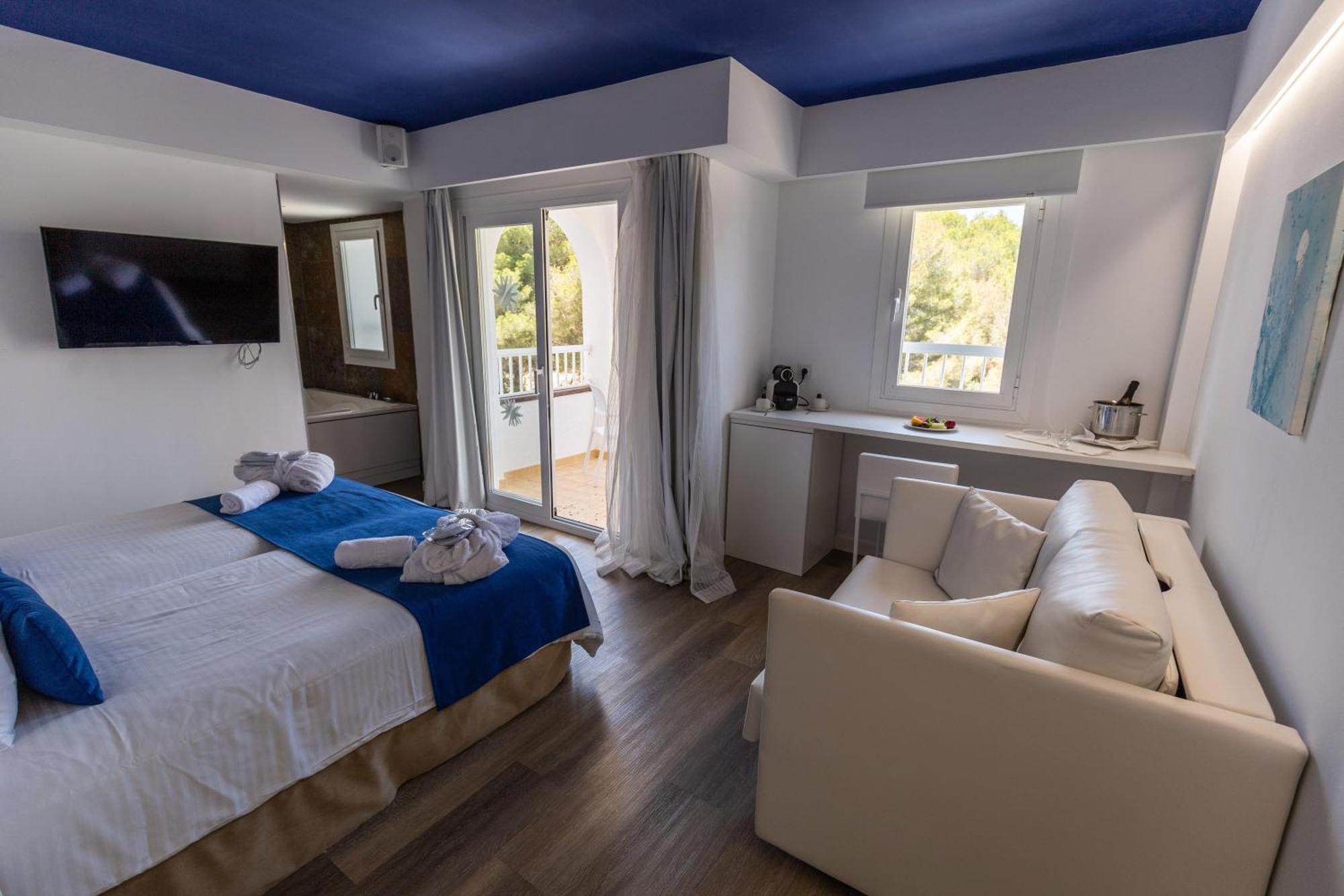 Отель Bq Cala Ratjada (Adults Only) Экстерьер фото